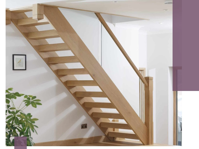 Изготовление деревянных лестниц под ключ в Заинске для дома