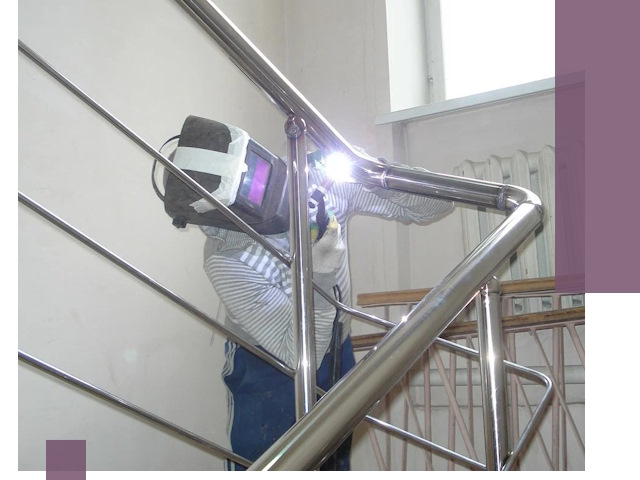 Монтаж перил и ограждений качественно в Заинске