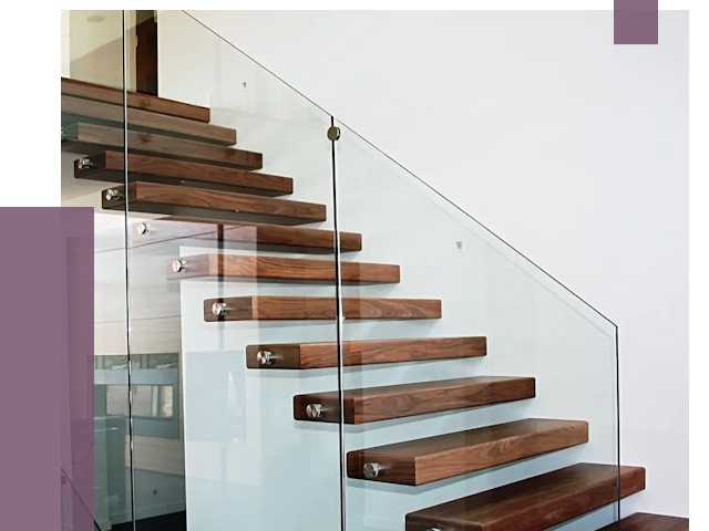 Стеклянные перила для лестницы в Заинске от 14745 руб.