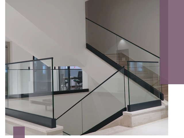 Стеклянные перила премиум-класса с установкой в Заинске