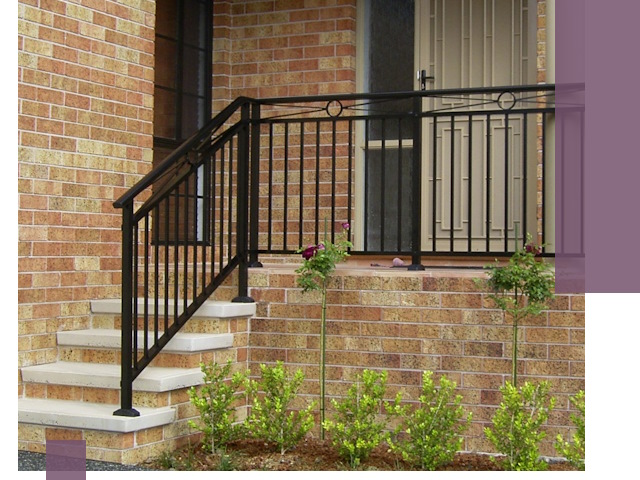 Уличные перила из металла под ключ в Заинске