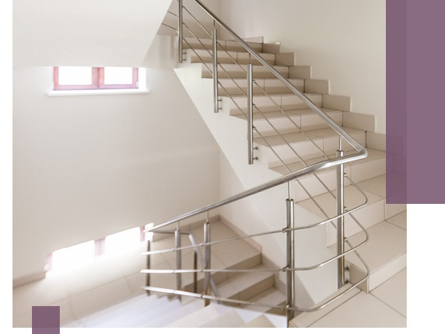 Установка и замена перил в подъезде в Заинске