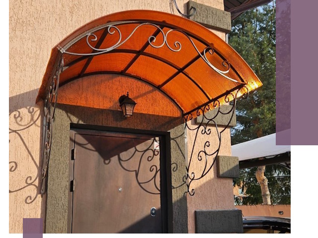 Демонтаж козырьков в Заинске быстро и безопасно