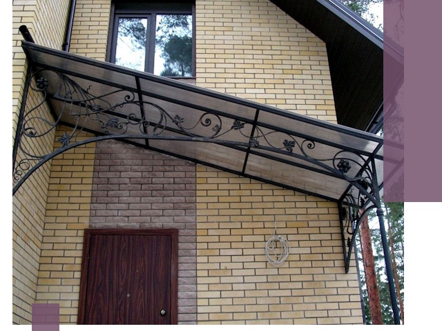 Односкатные козырьки из металла под ключ в Заинске