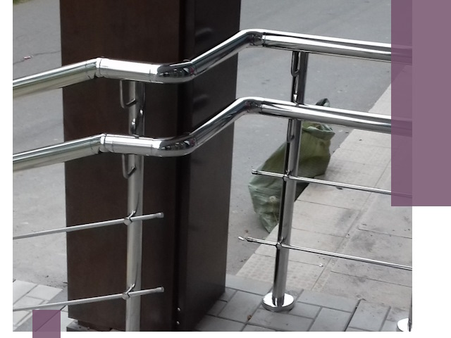 Монтаж поручней из нержавеющей стали в Заинске качественно и быстро